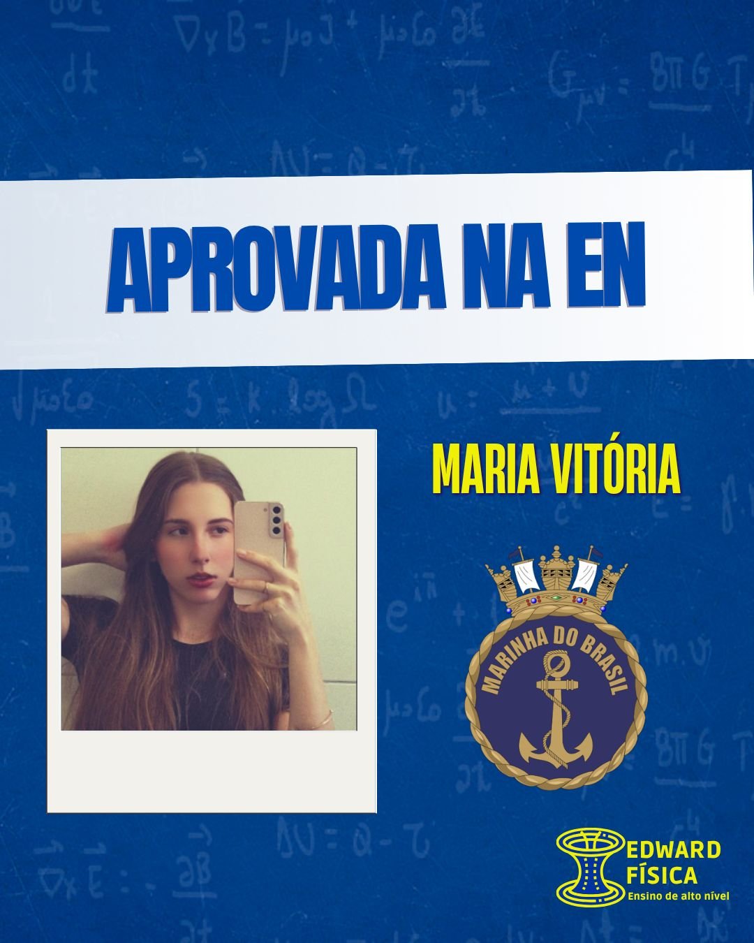 Maria Vitória, aprovada na Escola Naval